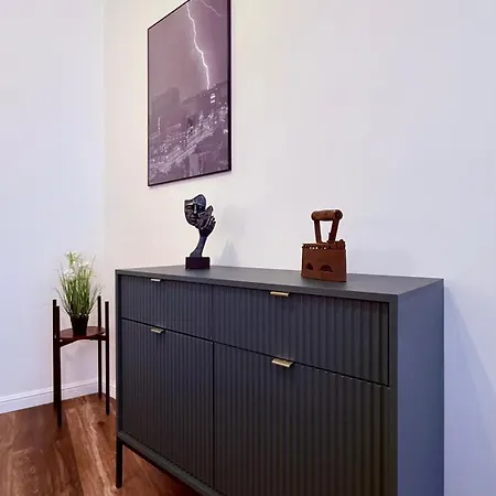 Апартаменти Chill Wieckowskiego